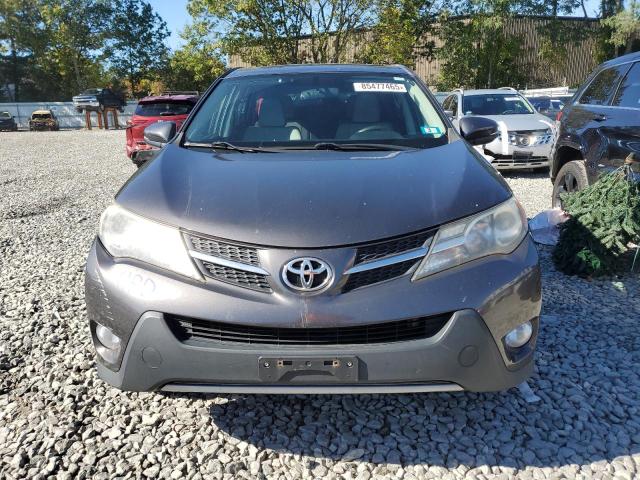 2T3RFREV2FW301677 - 2015 TOYOTA RAV4 XLE GRAY photo 5