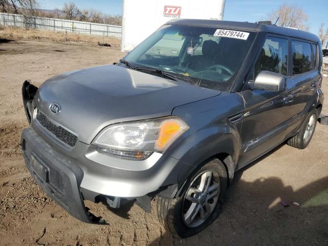 KNDJT2A28B7228085 - 2011 KIA SOUL + GRAY photo 1