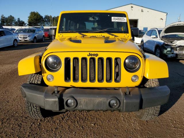 1C4BJWEGXFL596210 - 2015 JEEP WRANGLER U SAHARA YELLOW photo 5