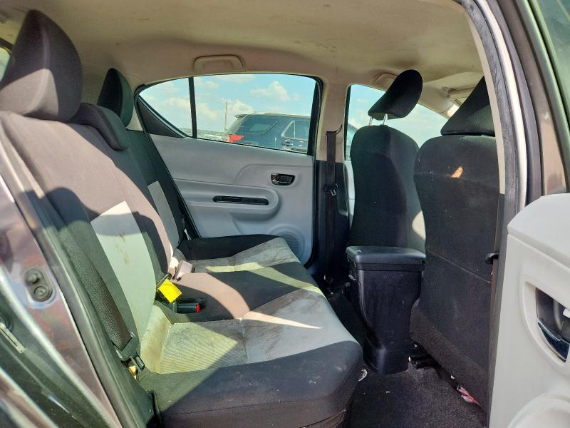 JTDKDTB3XD1555950 - 2013 TOYOTA PRIUS C 灰色 照片 10