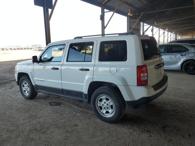 1C4NJPBA8GD503019 - 2016 JEEP PATRIOT SPORT أبيض صورة 2