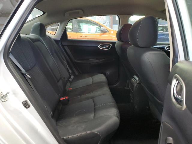 3N1AB7AP7JL633444 - 2018 NISS SENTRA S SILVER photo 10