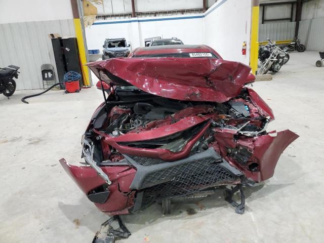 4T1J11AK6LU393440 - 2020 TOYOTA CAMRY SE RED photo 5
