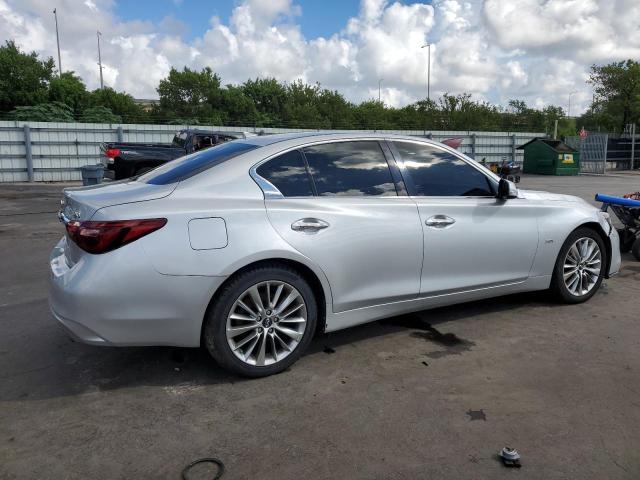 JN1EV7AR7JM443806 - 2018 INFINITI Q50 LUXE SILVER photo 3