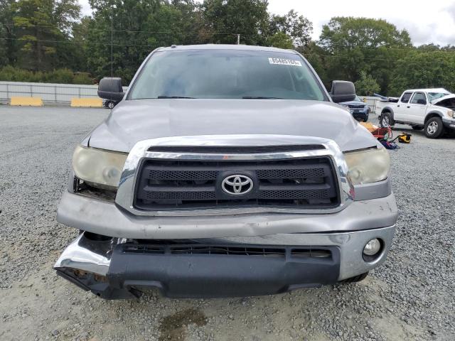 5TFRM5F16CX044914 - 2012 TOYOTA TUNDRA DOUBLE CAB SR5 SILVER photo 5
