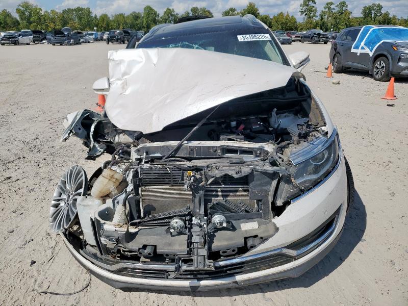 2LMPJ6LR6JBL12350 - 2018 LINCOLN MKX RESERVE Սպիտակ լուսանկար 5
