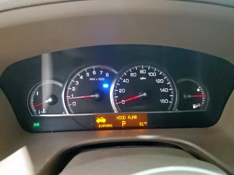 1G6DW67V980106532 - 2008 CADI STS WHITE photo 9