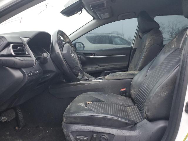 4T1G11AK4PU802017 - 2023 TOYOTA CAMRY SE NIGHT SHADE WHITE photo 7