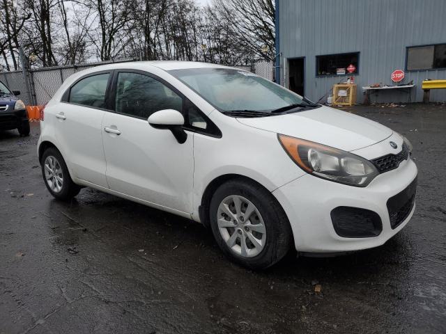 KNADM5A36E6353789 - 2014 KIA RIO LX WHITE photo 4