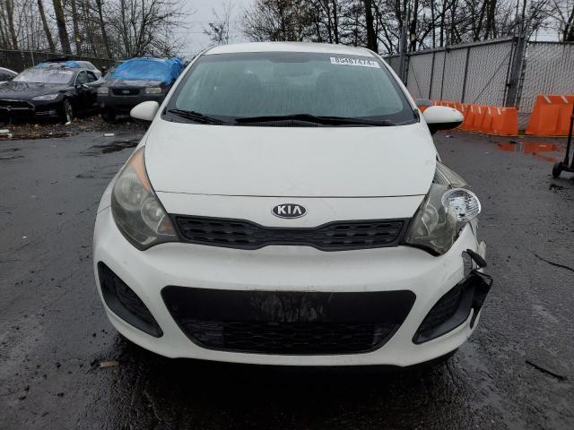 KNADM5A36E6353789 - 2014 KIA RIO LX WHITE photo 5