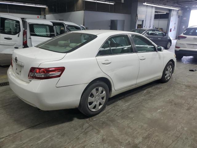 4T4BF3EK7BR107286 - 2011 TOYOTA CAMRY BASE WHITE photo 3