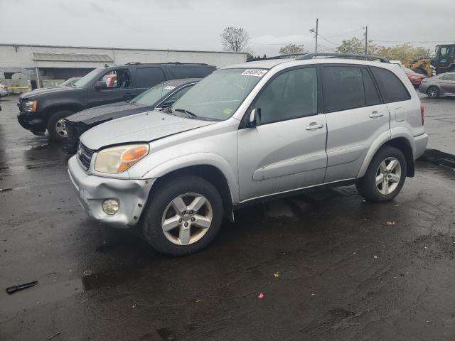 2005 TOYOTA RAV4, 