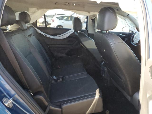 3VV3B7AX8JM117157 - 2018 VOLKSWAGEN TIGUAN SE Синий фото 10