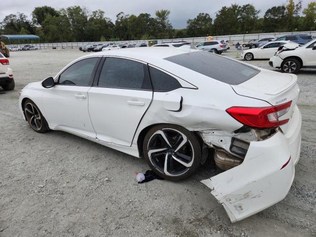 1HGCV1F38JA024131 - 2018 HONDA ACCORD SPORT Beyaz fotoğraf 2