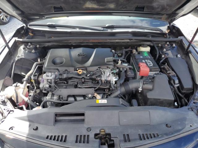 4T1B11HK2JU141241 - 2018 TOYOTA CAMRY L BLACK photo 11