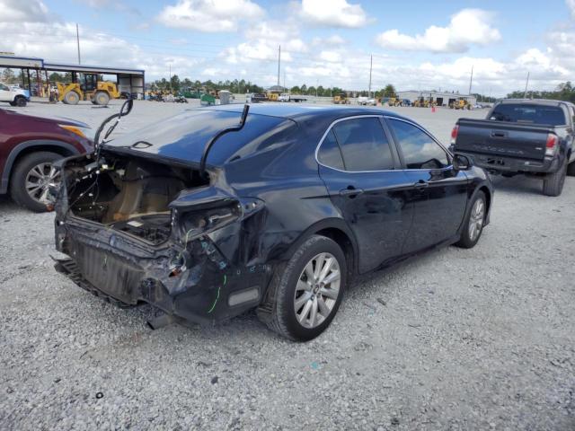 4T1B11HK2JU141241 - 2018 TOYOTA CAMRY L BLACK photo 3