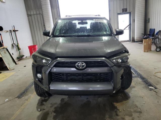 JTEBU5JR2G5331131 - 2016 TOYOTA 4RUNNER SR5/SR5 PREMIUM GRAY photo 5