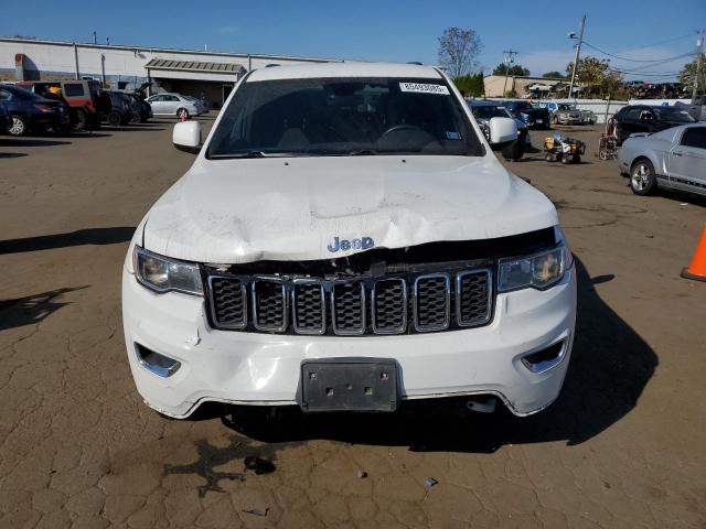 1C4RJFAGXHC842907 - 2017 JEEP GRAND CHER LAREDO WHITE photo 5