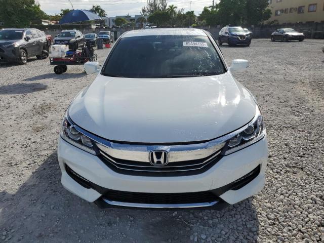 1HGCR3F88GA014476 - 2016 HONDA ACCORD EXL WHITE photo 5