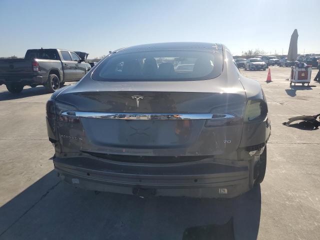 5YJSA1E10GF128974 - 2016 TESLA MODEL S GRAY photo 6