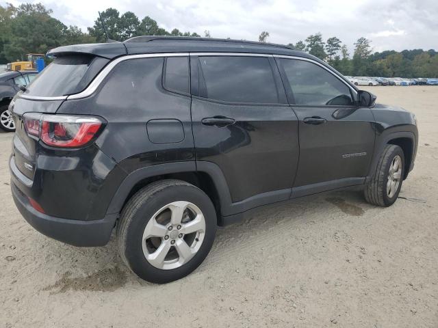 3C4NJDBB9KT647351 - 2019 JEEP COMPASS LATITUDE 黑色 照片 3