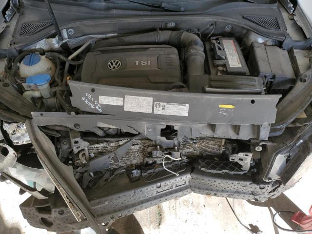 1VWBT7A32GC062703 - 2016 VOLKSWAGEN PASSAT SE SILVER photo 11