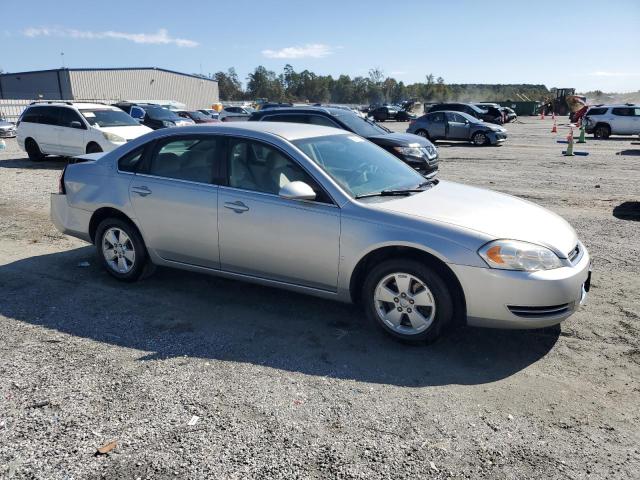 2G1WT58KX81238032 - 2008 CHEVROLET IMPALA LT Silber Foto 4