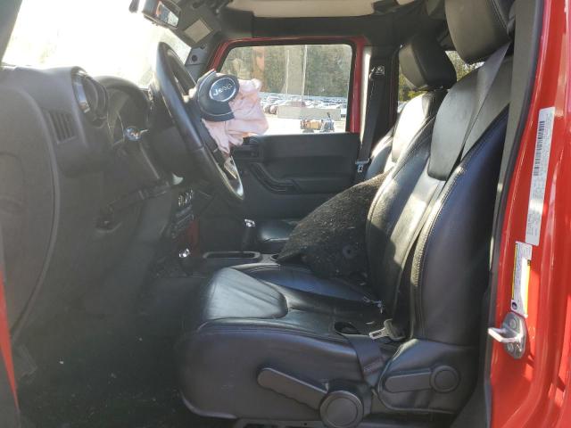 1C4BJWEG4FL756758 - 2015 JEEP WRANGLER U SAHARA RED photo 7