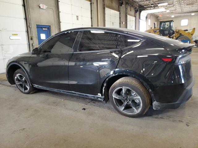 7SAYGDEE5TF396185 - 2026 TESLA MODEL Y BLACK photo 2