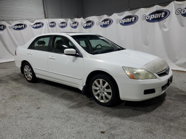 1HGCM66546A010803 - 2006 HONDA ACCORD EX WHITE photo 4