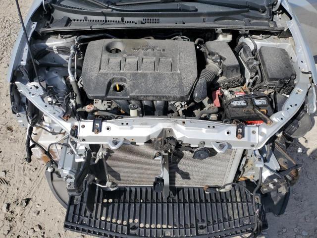 2T1BURHEXJC099452 - 2018 TOYOTA COROLLA L ვერცხლისფერი ფოტო 11