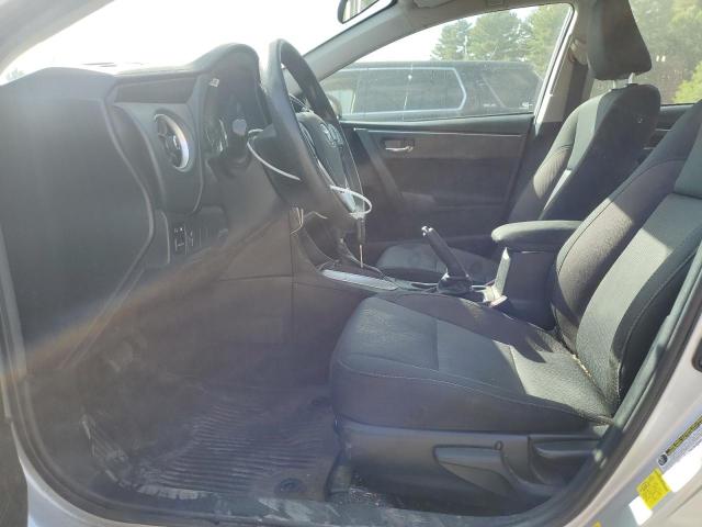 2T1BURHEXJC099452 - 2018 TOYOTA COROLLA L ვერცხლისფერი ფოტო 7