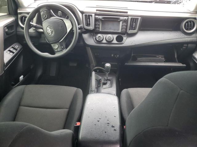 JTMZFREV6JJ738802 - 2018 TOYOTA RAV4 LE ნაცრისფერი ფოტო 8