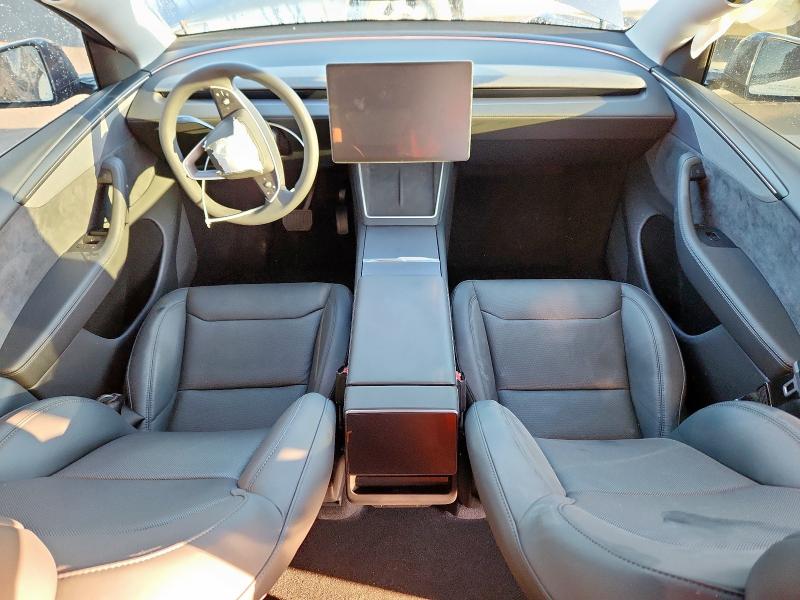 7SAYGDEE3TA413241 - 2026 TESLA MODEL Y GRAY photo 8