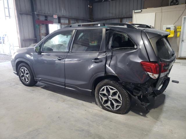 JF2SKAJC6LH453094 - 2020 SUBARU FORESTER PREMIUM CHARCOAL photo 2