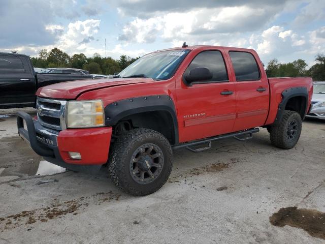 2011 CHEVROLET SILVERADO K1500 LT, 