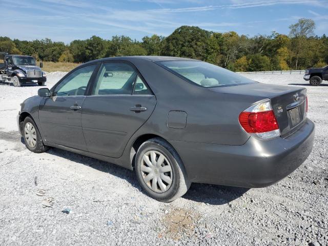 4T1BE32K45U572002 - 2005 TOYOTA CAMRY LE GRAY photo 2