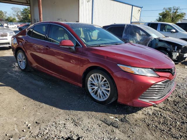 4T1B11HKXJU657749 - 2018 TOYOTA CAMRY L 红色 照片 4