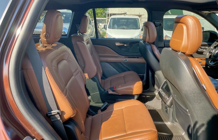 5LM5J7WC4LGL18575 - 2020 LINCOLN AVIATOR RESERVE 勃艮第红 照片 6