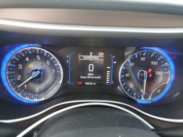 2C4RC1BG8JR204129 - 2018 CHRYSLER PACIFICA TOURING L WHITE photo 9