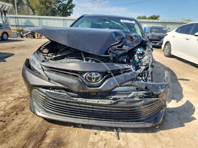 JTNB11HK3J3070217 - 2018 TOYOTA CAMRY L GRAY photo 5