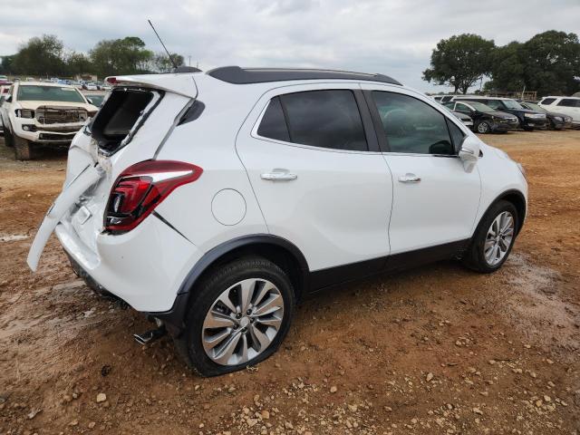 KL4CJASB2JB677159 - 2018 BUICK ENCORE PREFERRED WHITE photo 3