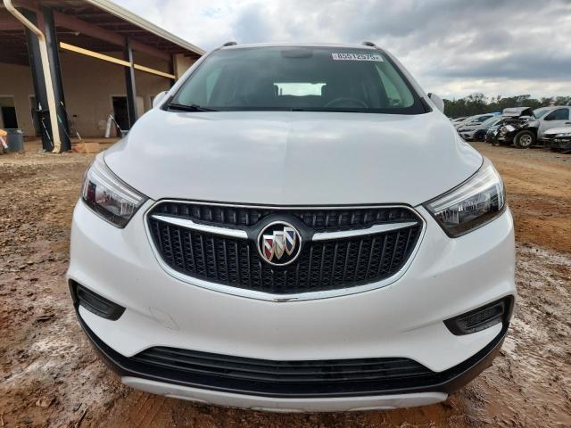 KL4CJASB2JB677159 - 2018 BUICK ENCORE PREFERRED WHITE photo 5