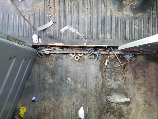 1GCWGFCA4D1103922 - 2013 CHEVROLET EXPRESS G2 GREEN photo 11