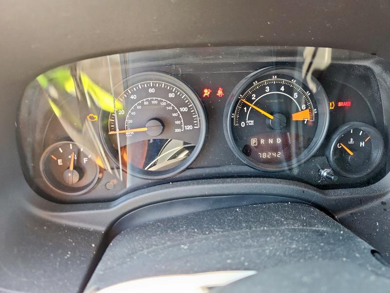 1C4NJDBB6GD756640 - 2016 JEEP COMPASS SPORT Plata foto 9