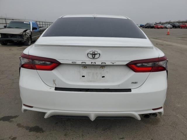 4T1S11AK0RU851843 - 2024 TOYOTA CAMRY SE NIGHT SHADE WHITE photo 6