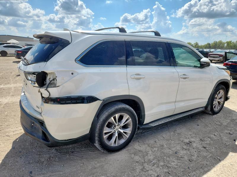 5TDKKRFH2FS054796 - 2015 TOYOTA HIGHLANDER XLE თეთრი ფოტო 3