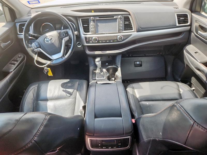 5TDKKRFH2FS054796 - 2015 TOYOTA HIGHLANDER XLE თეთრი ფოტო 8