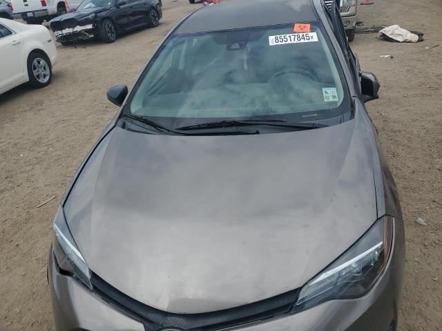 5YFBURHE0KP874696 - 2019 TOYOTA COROLLA L GRAY photo 5