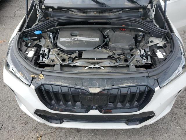 WBX73EF07P5X53650 - 2023 BMW X1 XDRIVE28I WHITE photo 11